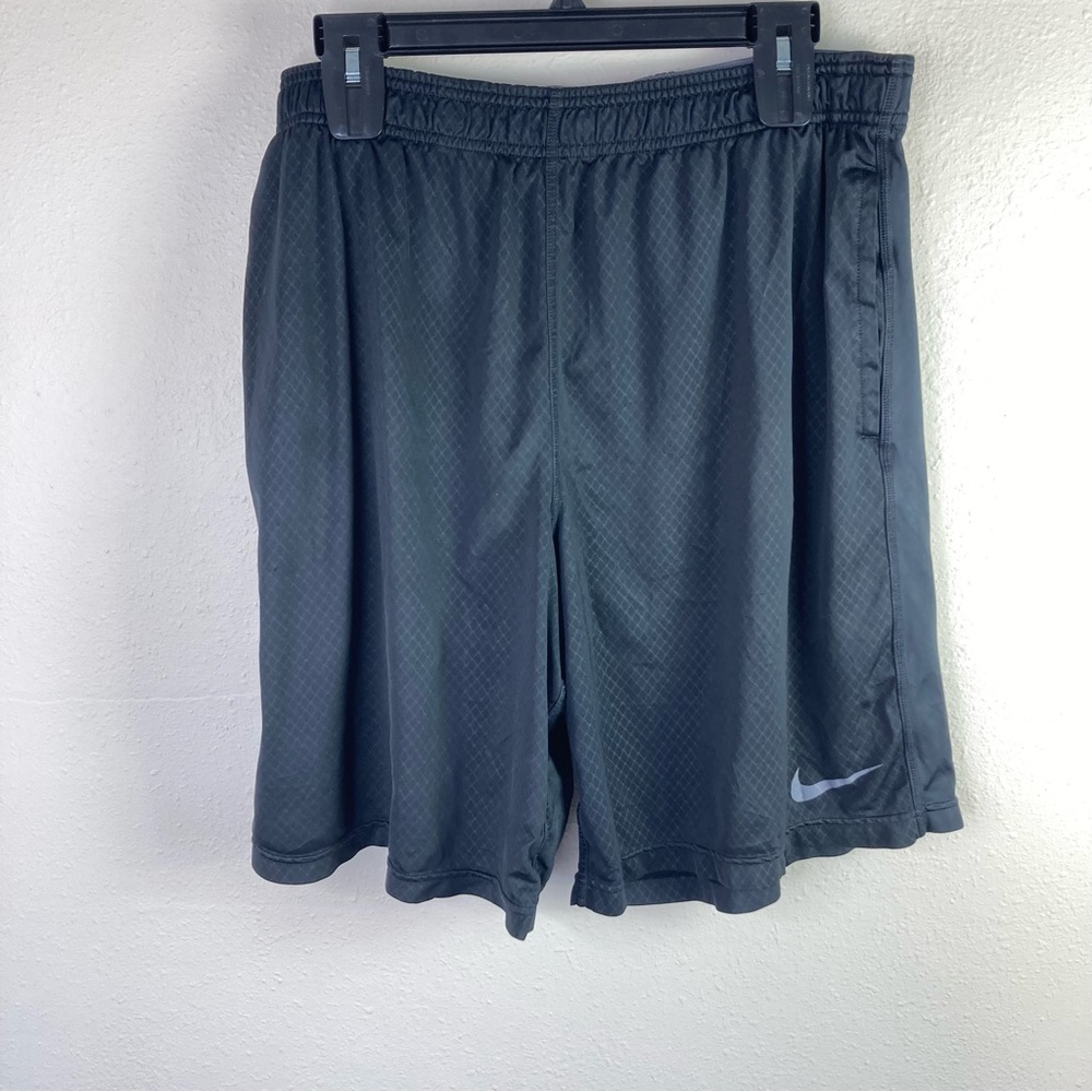 Nike DRI FIT Training Gym Active Shorts Black Pockets
